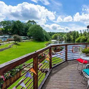 Leylandii 2 Bed In Picturesque Town. , Knaresborough United Kingdom