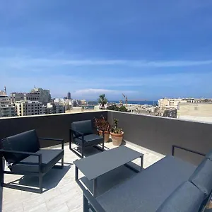  Apartment Distant Seaview Penthouse